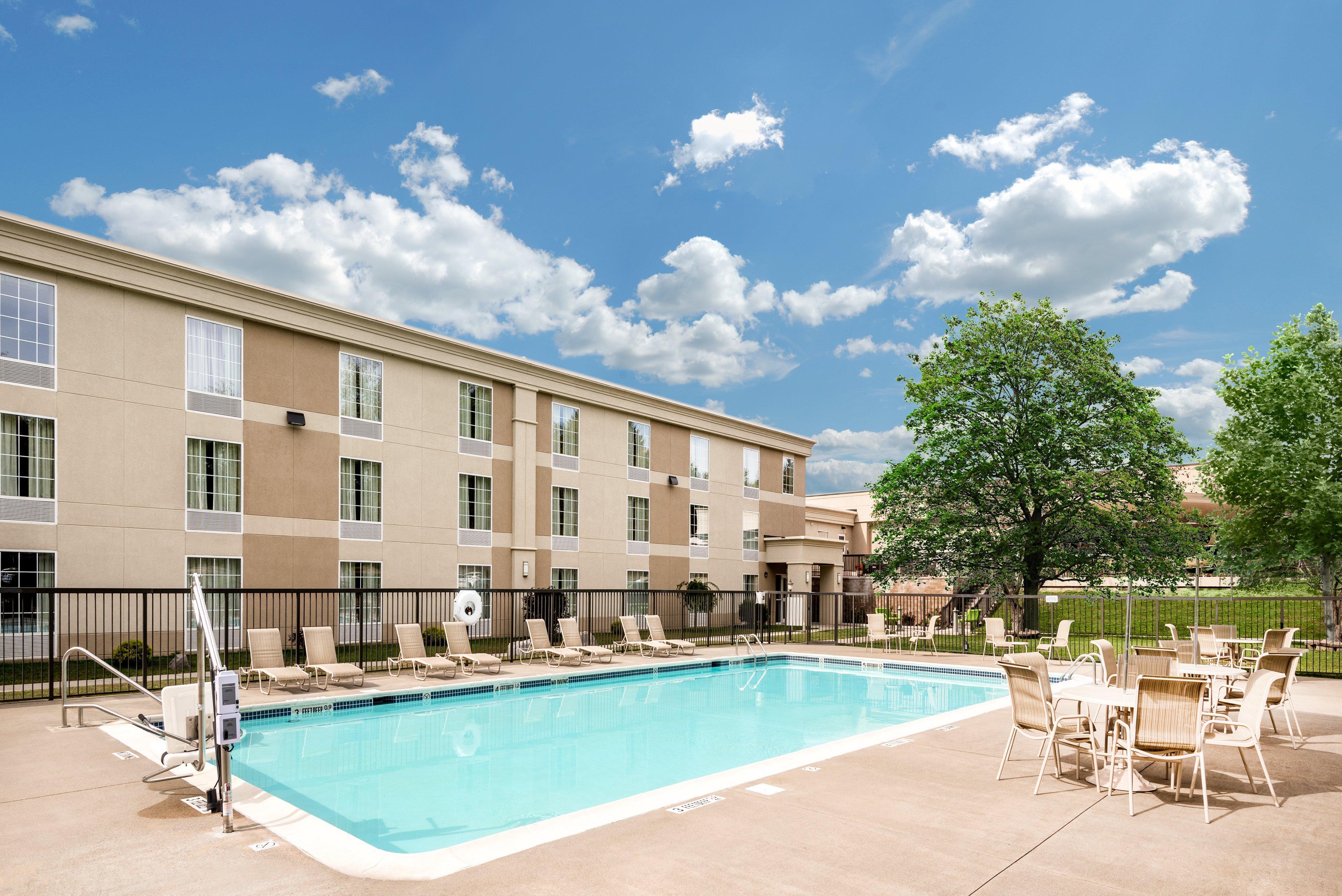 Holiday Inn Johnstown-Gloversville Exterior photo