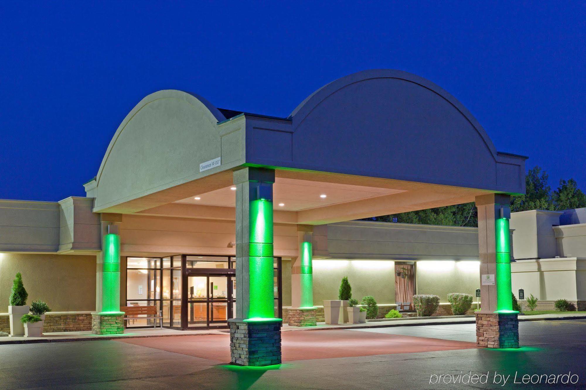 Holiday Inn Johnstown-Gloversville Exterior photo